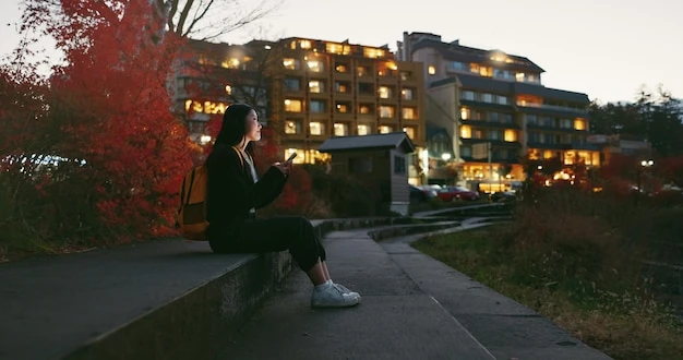 Добрый вечер. Я живу в Эстонии, город Таллинн. Приехать к вам на лечение не смогу. Дорого и далеко. Страдаю общим заболеванием, депресией и паническими страхами иногда мучает бессоница. Может быть вы  дадите мне консультацию как вести себя в таких ситуациях