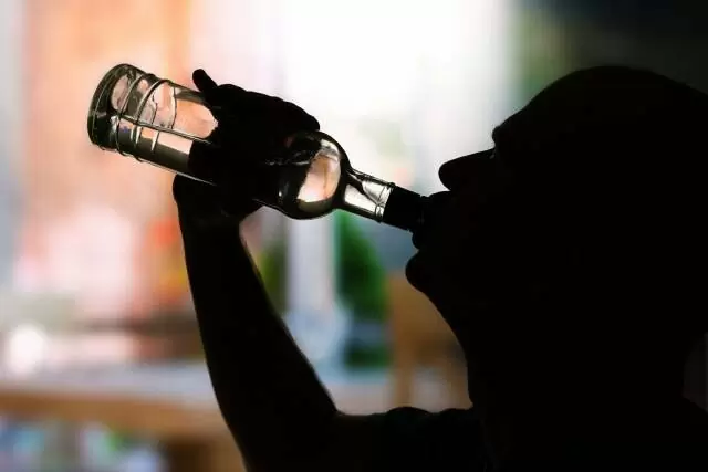 alkogolizm2.jpg alkogolizm2.jpg