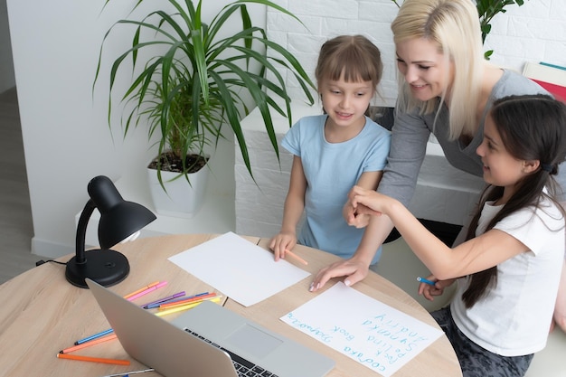 Психологическая подготовка к школе: как помочь ребенку после каникул